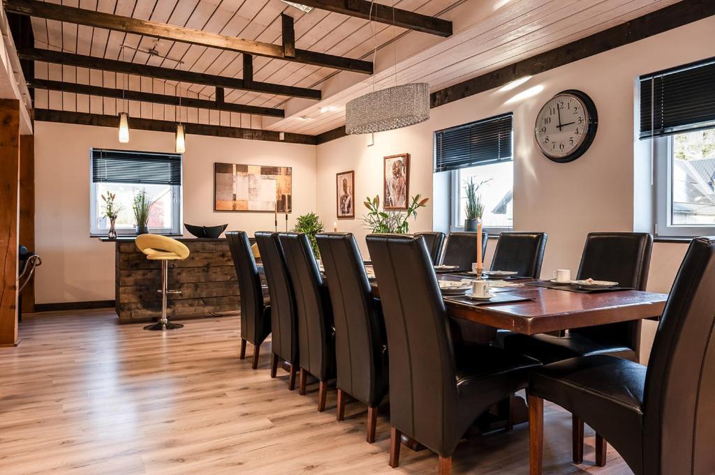 Unique Rustic Property In Skane Linderod Exterior photo