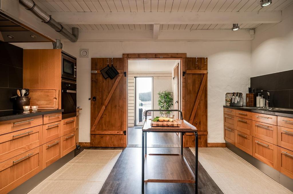 Unique Rustic Property In Skane Linderod Exterior photo